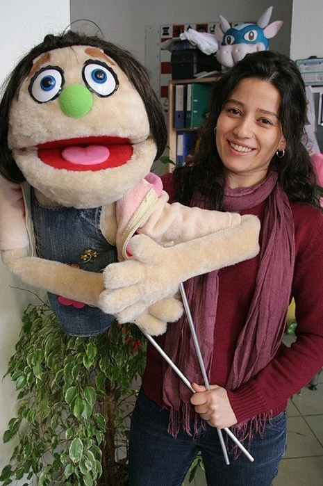 PUPPET NEIGHBOUR - KANAL D