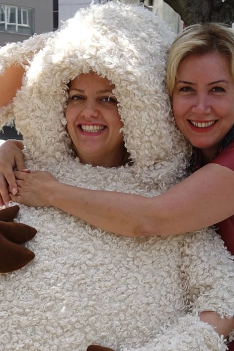 KENAN DOĞULU CLIP SHEEP