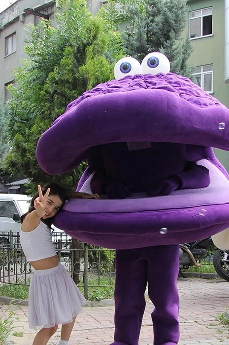 SEA GULL, CRAB, OYSTER GROUP