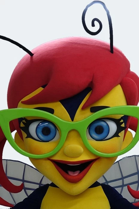 FEMALE BEE - LEBANON