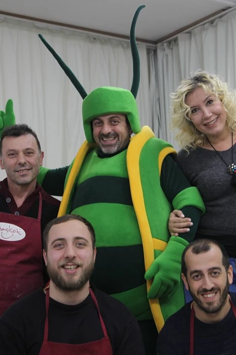 AĞUSTOS BÖCEĞİ - VAKIF BANK