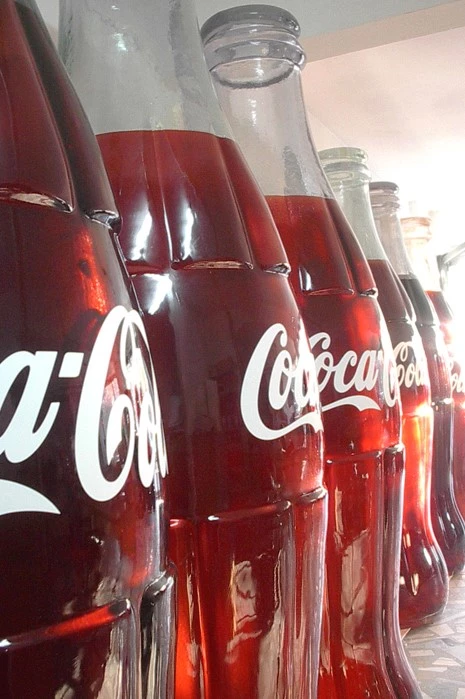 diffiused lightening bottle - COCACOLA