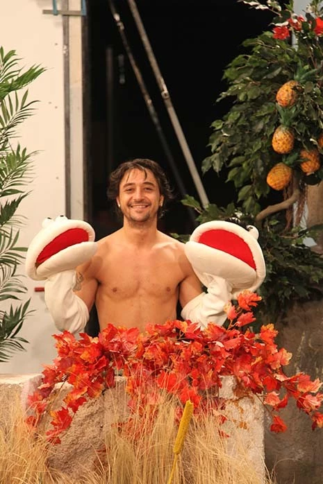 CHATTERING MUSHROOMS - TANTANA