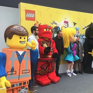 STEPHANIE - LEGO 9