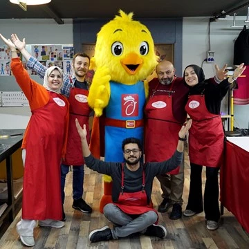 AKGUL CHICK 4